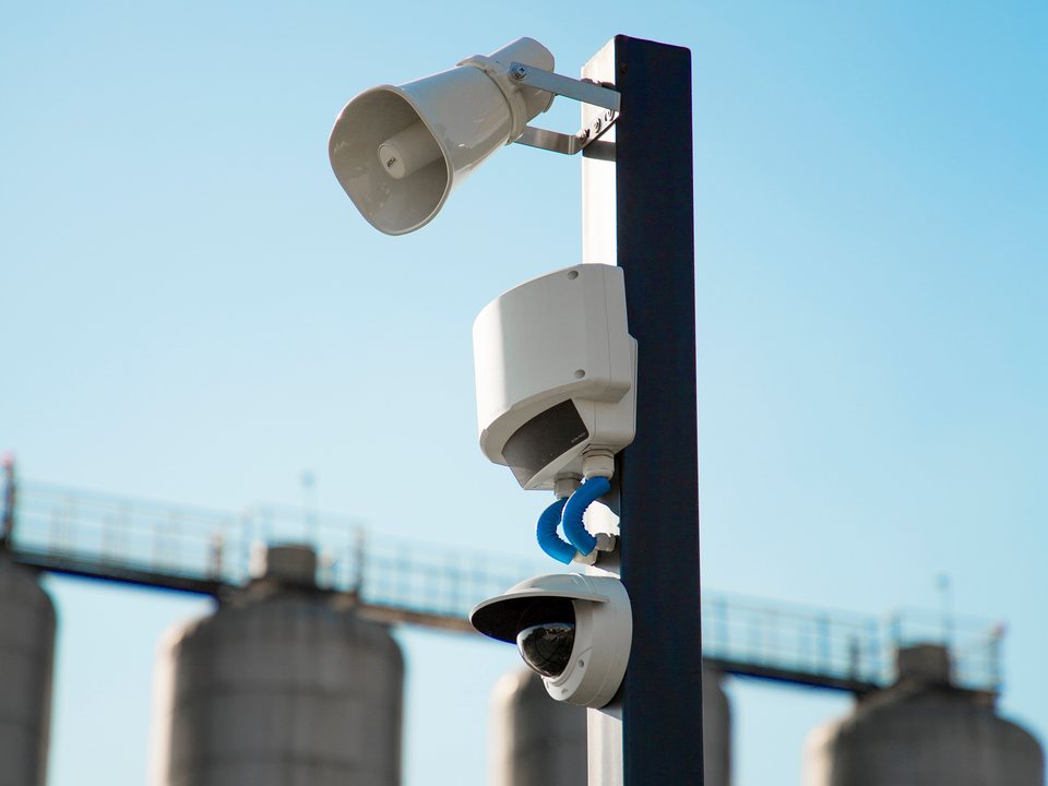 Cercas eléctricas y protección perimetral — aplicación 4