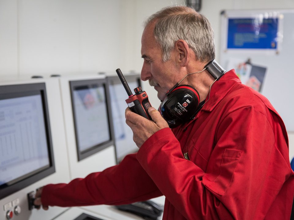 Radiocomunicación — aplicación 1